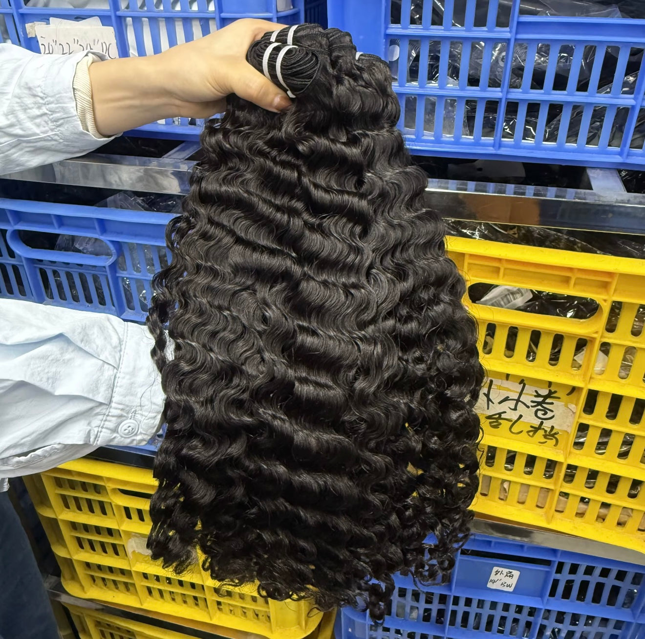 ✨ 100% Human Hair Extensions – Natural Beauty, Instant Transformation ✨